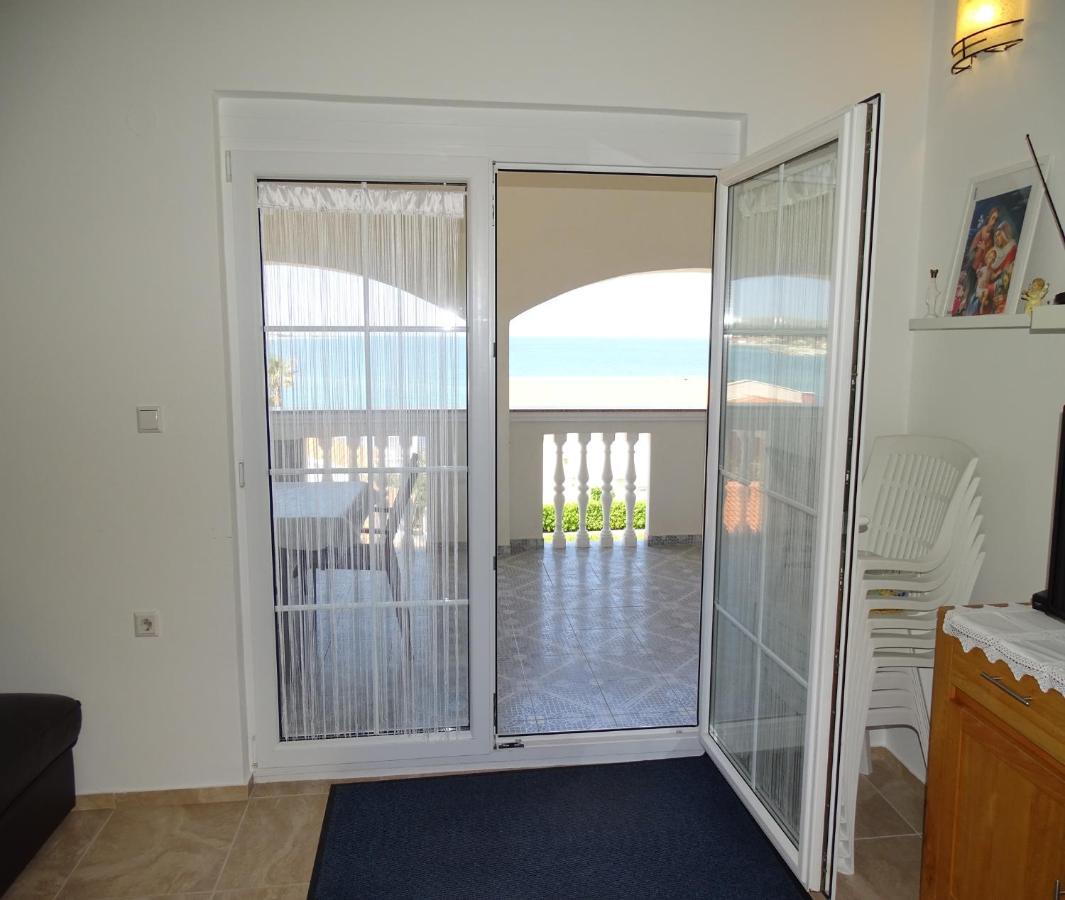 Apartmani David Vir Exteriör bild