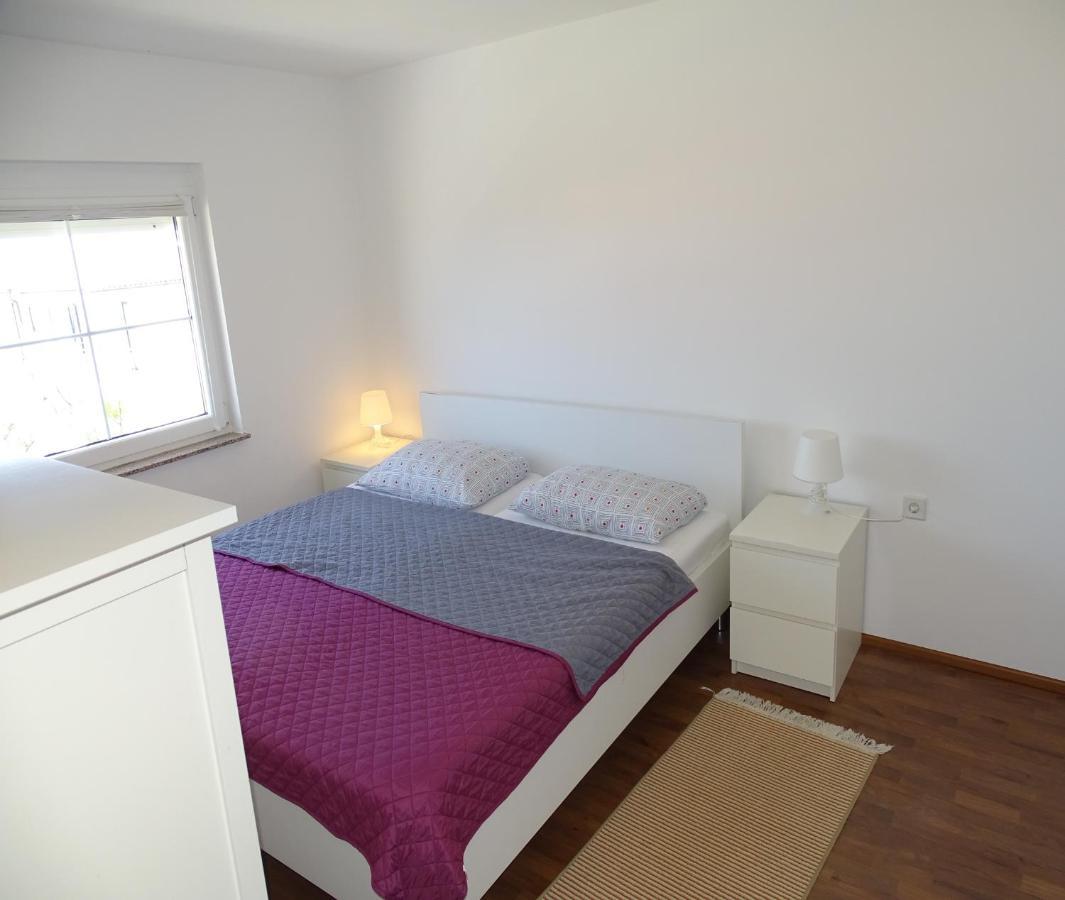 Apartmani David Vir Exteriör bild